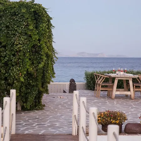 Ostria 3* Μουτσούνα