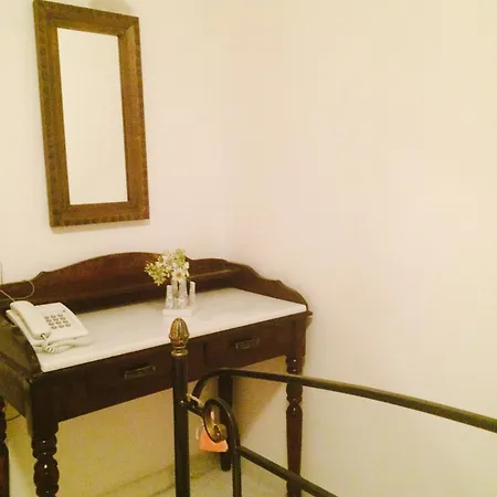 Ostria Μουτσούνα