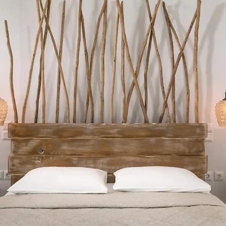Ostria Otel Moutsoúna