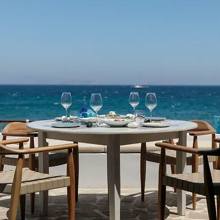 호텔 Ostria Moutsoúna