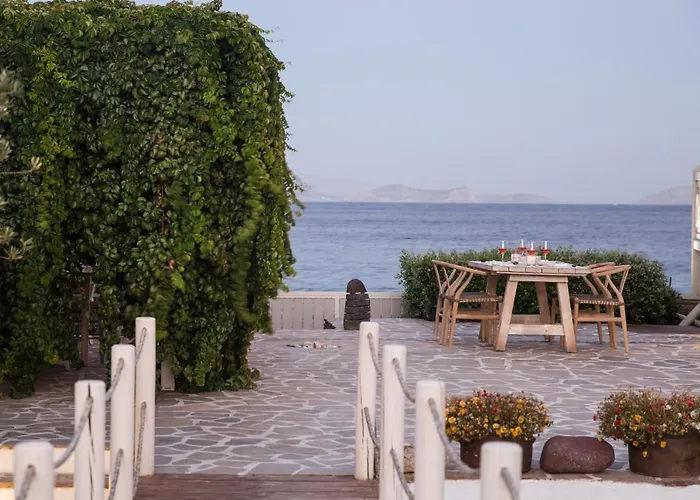 Ostria 3* Moutsoúna